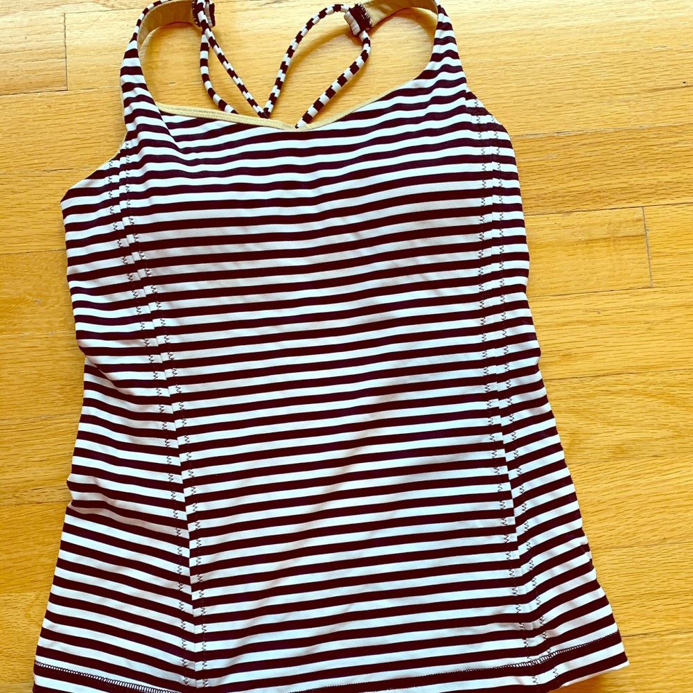 Lululemon free to be tank